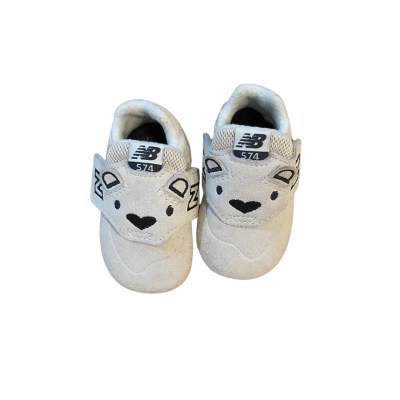 New Balance 574 Kids US Size 2 sneakers