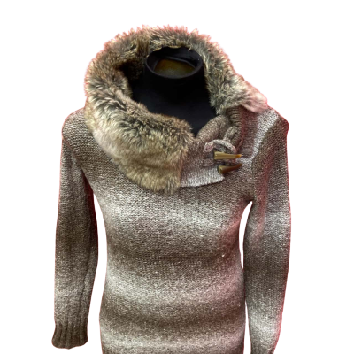  Womens  Size 8/10 Jumper 