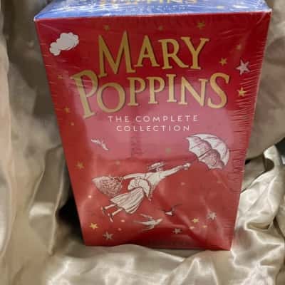 Mary Poppins The Complete Collection x5