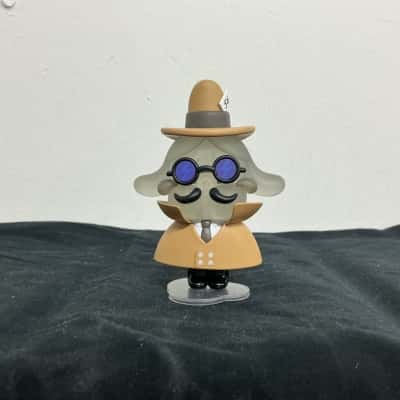 Pop Mart CRYBABY Mr Invisible 