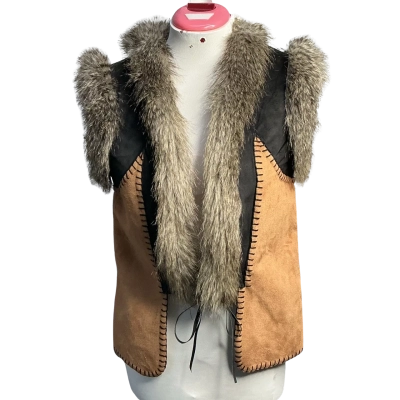 Fred bare Womens  Size 12 vest Beige / Black  / Brown 