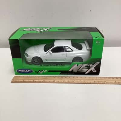 Nex Model 1:24 Nissan Skyline GT-R (R34) 8+ New