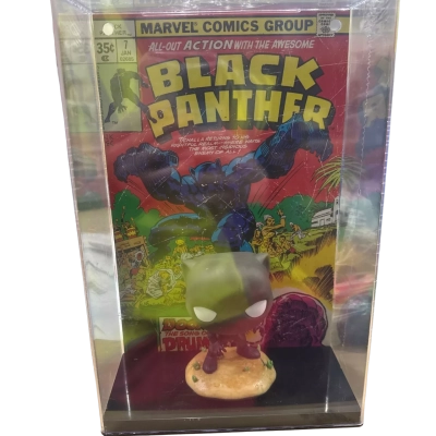 BLACK PANTHER  MARVEL PLASTIC CASE FUNKO POP COMIC COVER