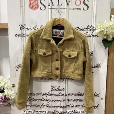 Superdry Brand! TRENDY BUTTON UP CROPPED FLEECE JACKET Womens  Size M Cropped Jacket / Winter Jacket Mustard 