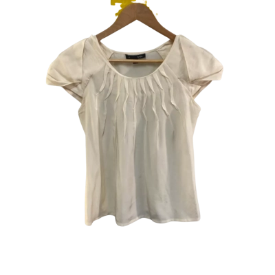 Saba Womens  Size 6 Short Sleeve Top Cream 