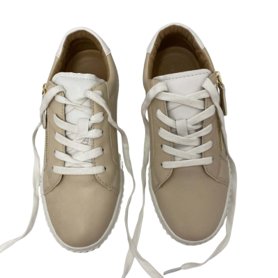 Freelance Lydia FL6.   Size 6 