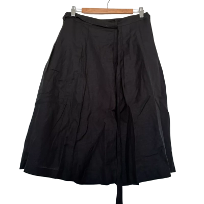 Princess Highway Size 12 Black Skirt