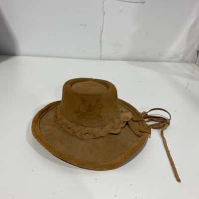 Mini Australian hat