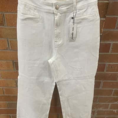  Womens  Size 14 Vine Apparel Joni Jeans white 