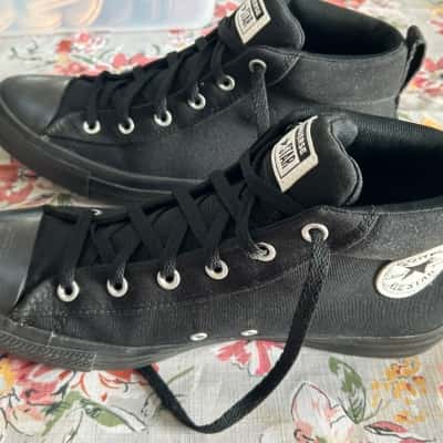 Men’s Size 11 Converse Chuck Taylor All Star Malden Street Sneaker (B4)