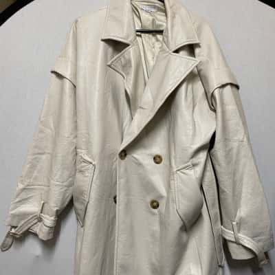  Womens  Size 16 Trench Coat Off White 