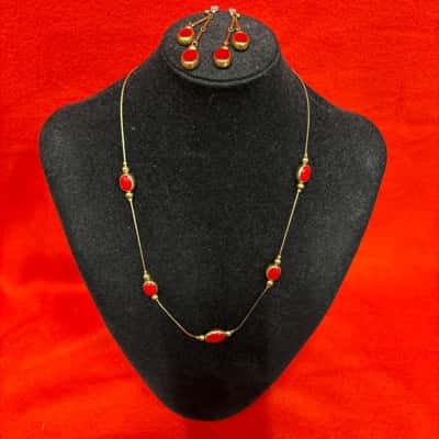  Women's Gold Tone Red Beaded Earrings / Necklace Set