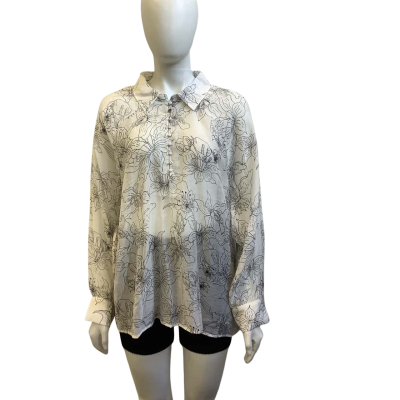 Brand New Yarra Trail Womens  Size 18 Floral Long Sleeve Shirt Black / White