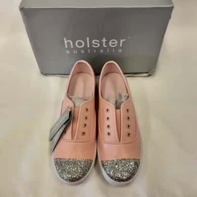 Holster Womens  Size 9 Sneakers Pink  / Silver 