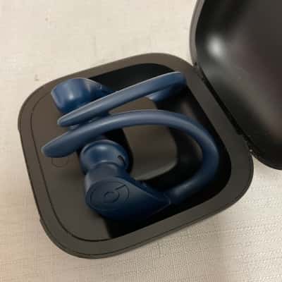 Powerbeats Pro Navy Wireless Earphones Navy Rechargeable 