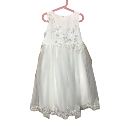 Ollies Place Kids  Size 7 Elegant White Children's Tulle Dress