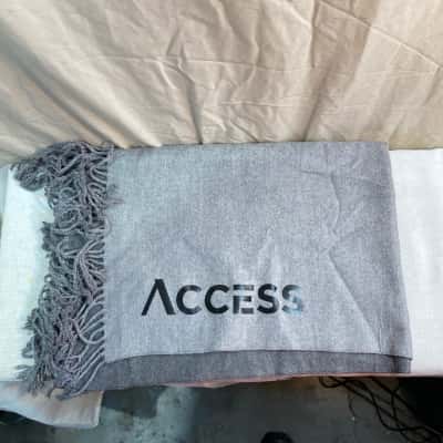 Unisex Access Gray Blanket 60 X 186cm