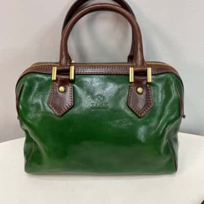 BNWOT Time Resistance Little Dorris Barrel Bag Leather Handbag Brown / Green 