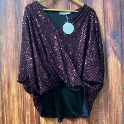 Something For Sarah  Size 14 Black  / Maroon sparkle top new 