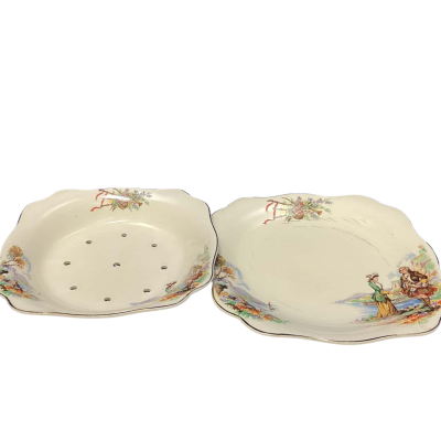 J&G MEAKIN ENGLAND ‘sunshine’ strainer bowl with matching plate 