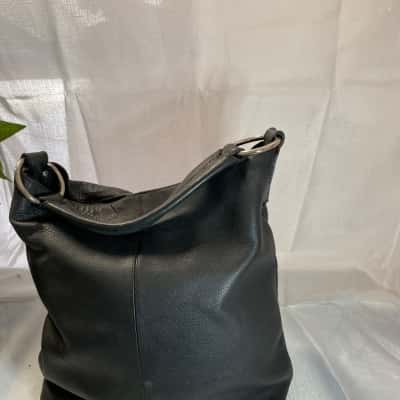  Womens Manzoni Shoulder Bag Black  