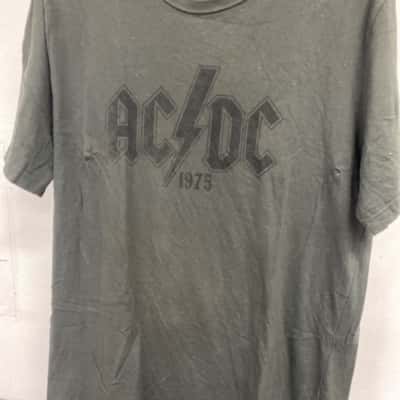 AC/DC Mens  Size L Short Sleeve T-shirt Black  
