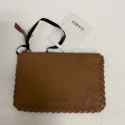 Gabee Wristlet Purse BNWT