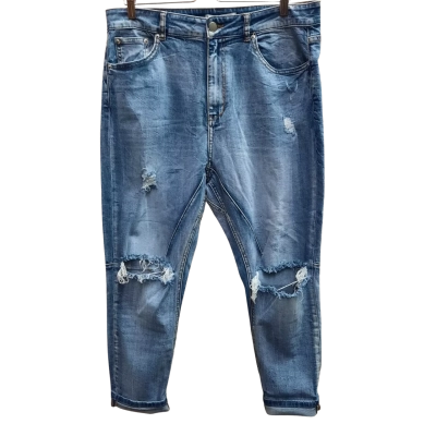 New With Tags DECJUBA Luxe Distressed Boyfriend Jeans in Size 14  Orrp $109.95