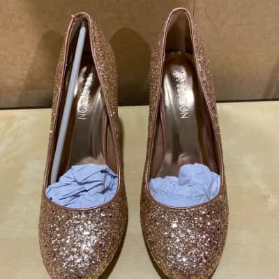  Rose Glitter Shoes Womens  Size 6 Heels 