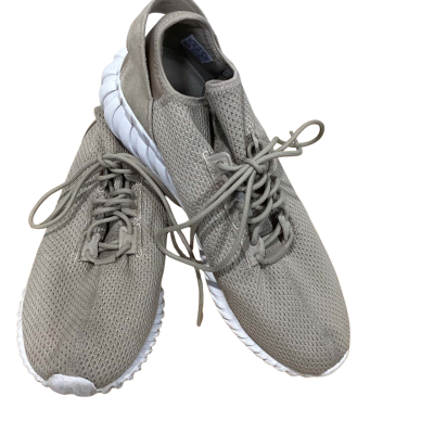 Adidas Mens  Size 13 Tan Runners