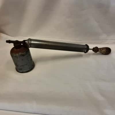 Rare vintage insecticide insect spray rusty finish pump