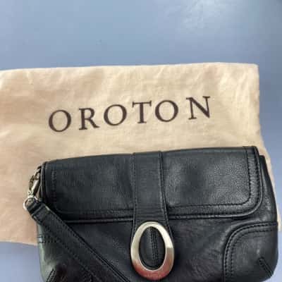 Oroton Vintage  Clutch   Black  