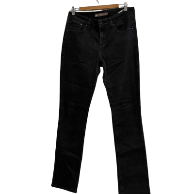 Levis Women’s Size 30 Demi Curve Black Denim