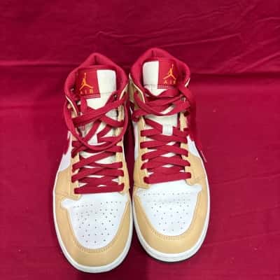 Nike Men's  Nike Air Jordan 1 Mid Light Curry Cardinal Red Size US 10 Sneakers 