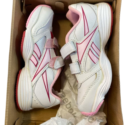 Reebok Kids Pink  / White Shoes 