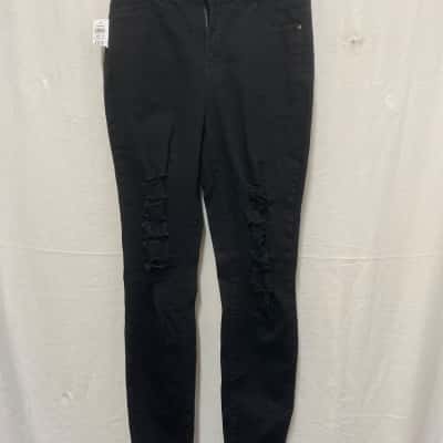  Women’s Black Ripped Jeans