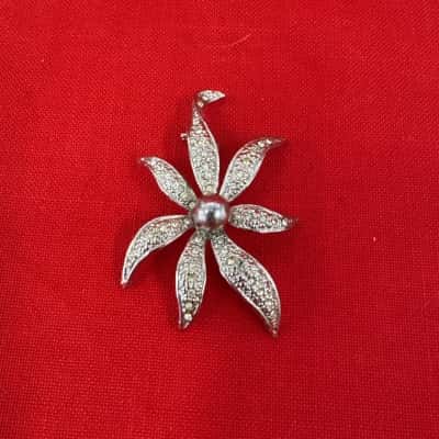  Women's Boucher Starburst Double Blossom Figural Brooch Silver Tone Finish and Rhinestone Pave