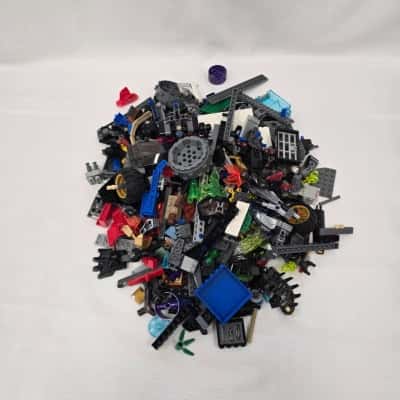 Bag 2 1kg of Random Lego