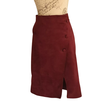 Table Eight Womens  Size 14 Midi Skirt Maroon BNWT