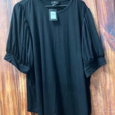 City Chic Size L Black  top new 
