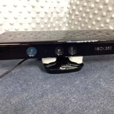 Microsoft Kinect Sensor for XBox 360 (Model 1414)