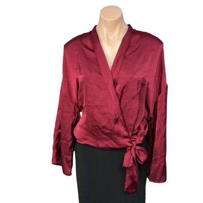 Wayne Cooper Womens Size 12 Crimson Wide 3/4 Sleeve Tie Front Wrap Top (new)