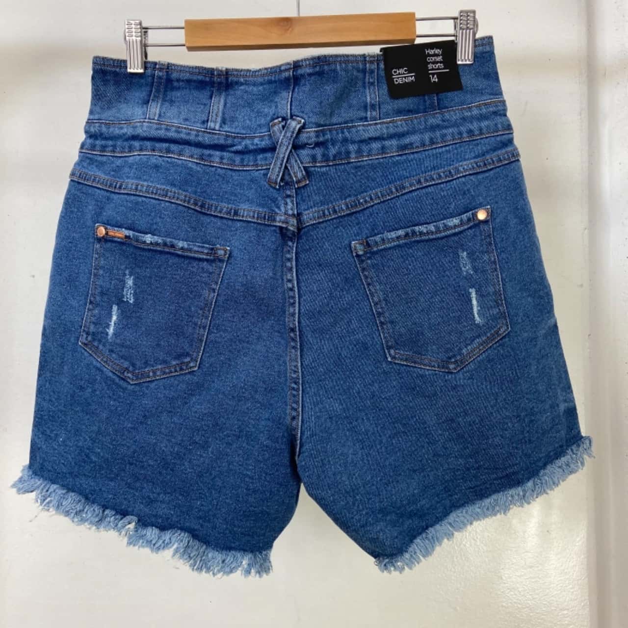 BNWT City Chic Womens Size 14 Denim Shorts (s)