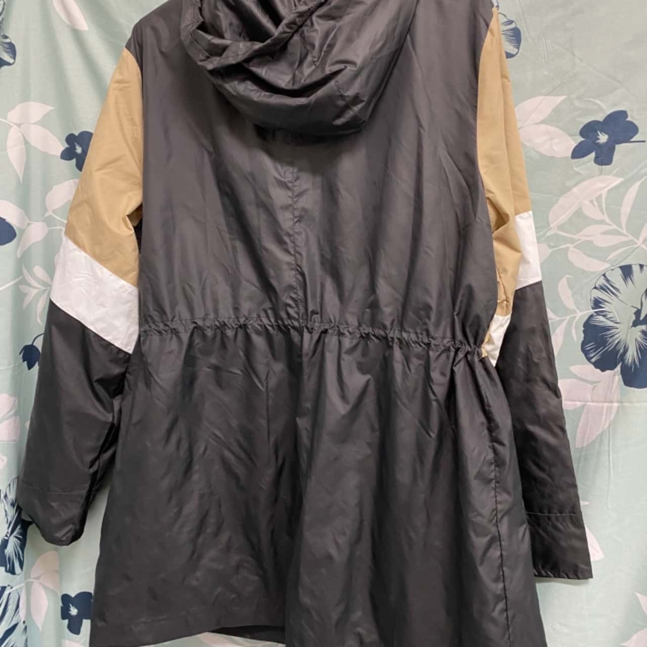 Men's Spray Jacket Size M Black