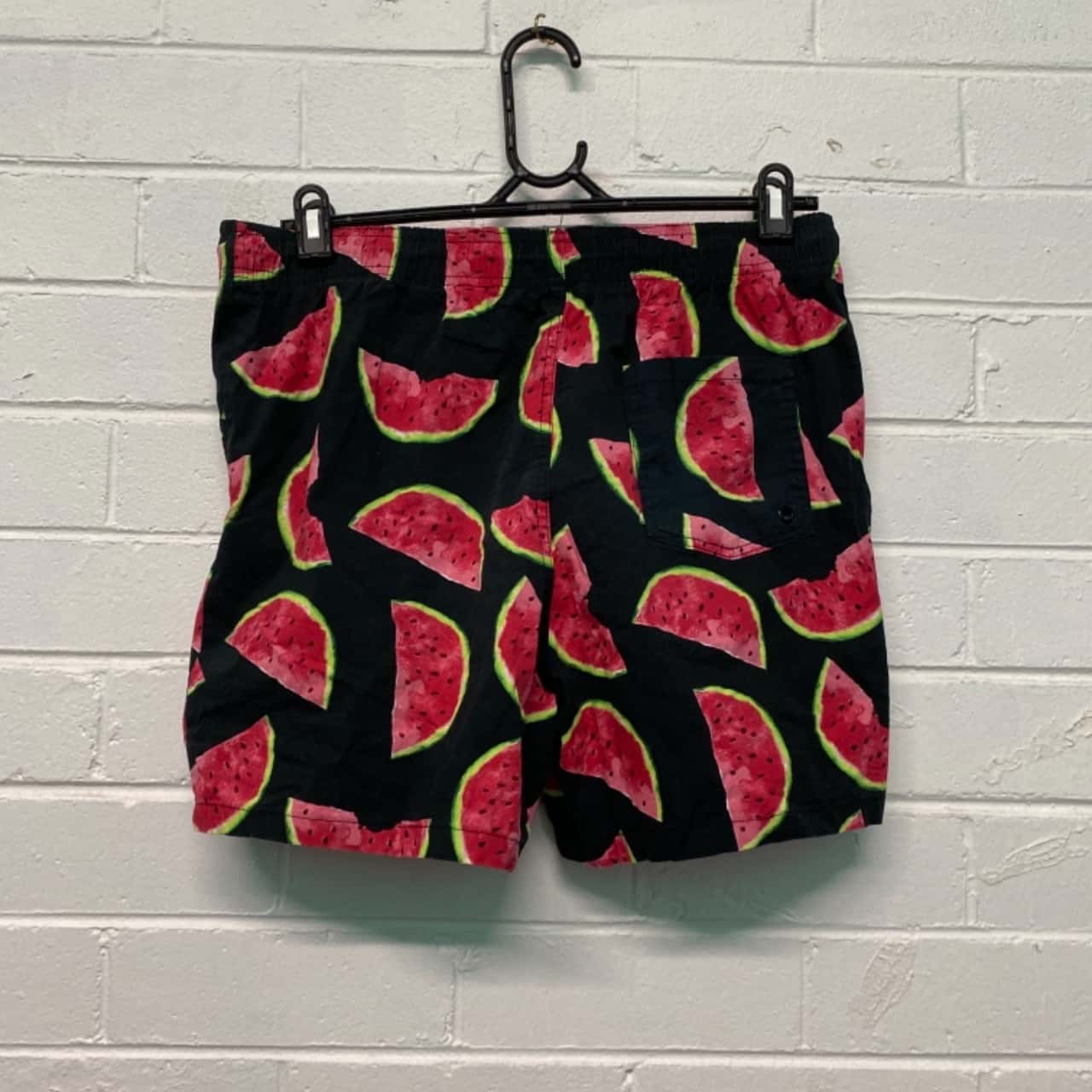 Jay Jays Mens Shorts Size 34 Pattern watermelon