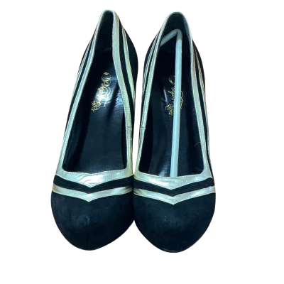 Peep toe shoes Womens  Size 40 Heels Black  / Gold / Purple / Striped 