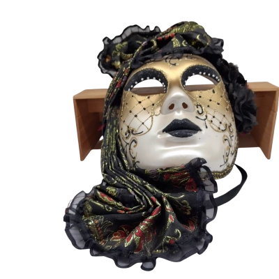 DECORATIVE MASK WITH A FACE IN GOLD AND BEIGE