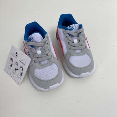 Puma Kinder Fit White Shoes Size 5