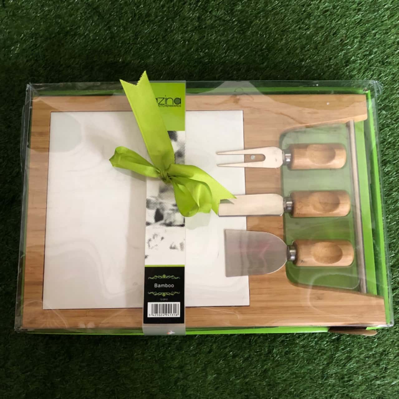 Qzina Bamboo & Ceramic Cheese Board And Knives (New in Box)(s)