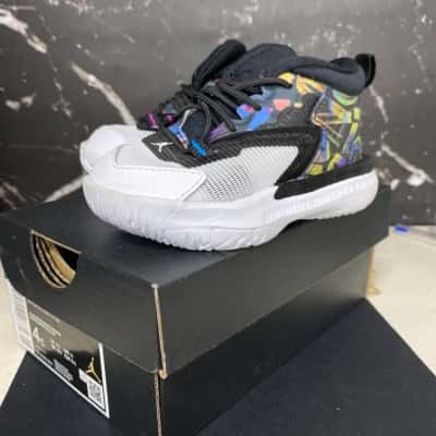 Jordan Kids  Size 4 C Shoes Black  / Multicoloured / White 